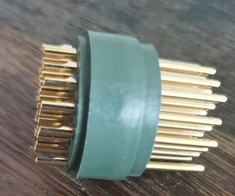 دستگاه ساخت اتصال دهنده خاص دستگاه قالب گیری تزریق میز چرخشی عمودی 120 تن