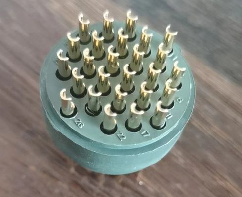 دستگاه ساخت اتصال دهنده خاص دستگاه قالب گیری تزریق میز چرخشی عمودی 120 تن