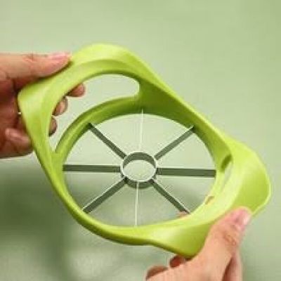 عملکرد آسان دستگاه قالب گیری تزریق عمودی تک اسلاید برای ساخت تقسیم میوه